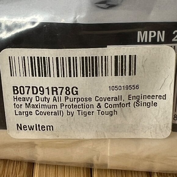 New Large Heavy Duty All Purpose Disposable Coverall Protective Work Wear - Picture 4 of 10